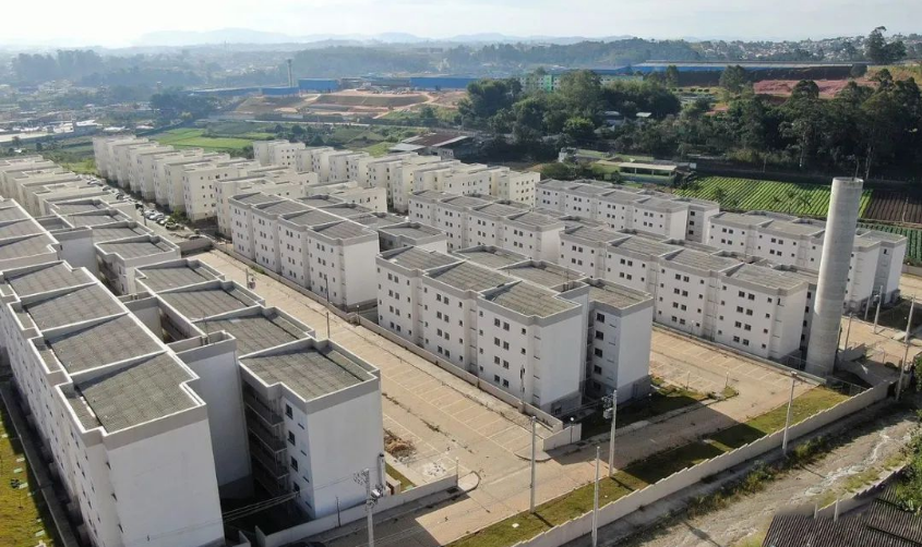 Brazil announces 2GW affordable housing project solar plan